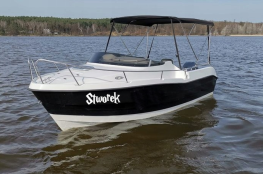 Motorówki bez uprawnień. Mikołajki